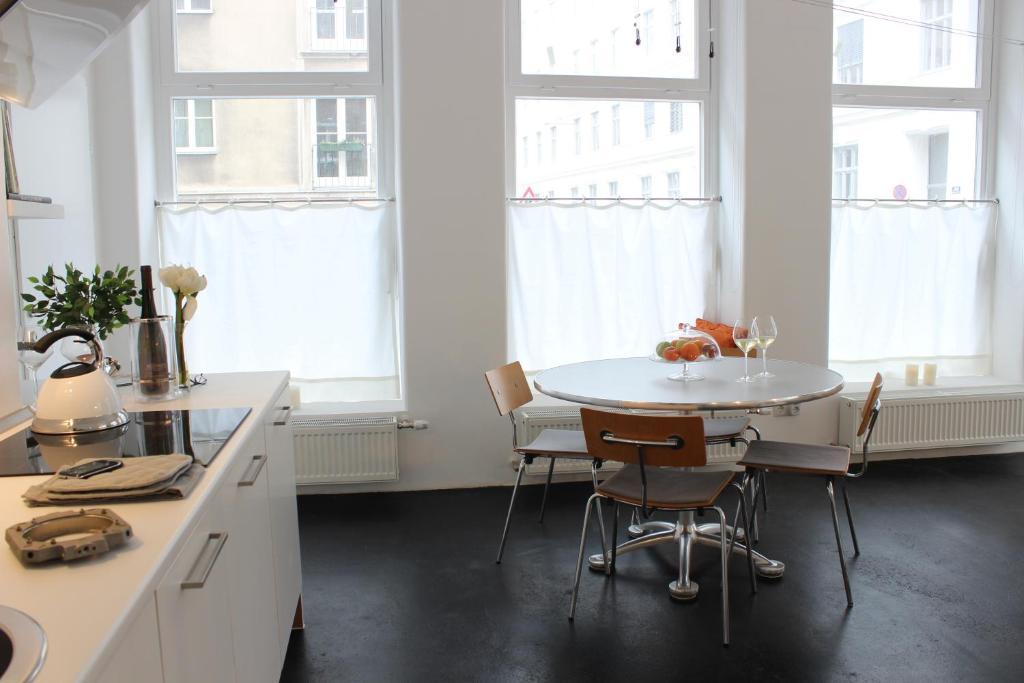 Streetview Wien - Premium Apartment Beim Belvedere Bilik gambar