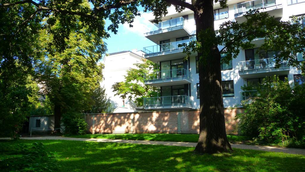 Streetview Wien - Premium Apartment Beim Belvedere Luaran gambar